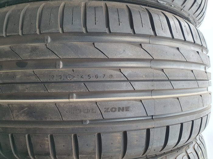 Nokian Hakka Z 255/50 R19 107W XL - Image 2
