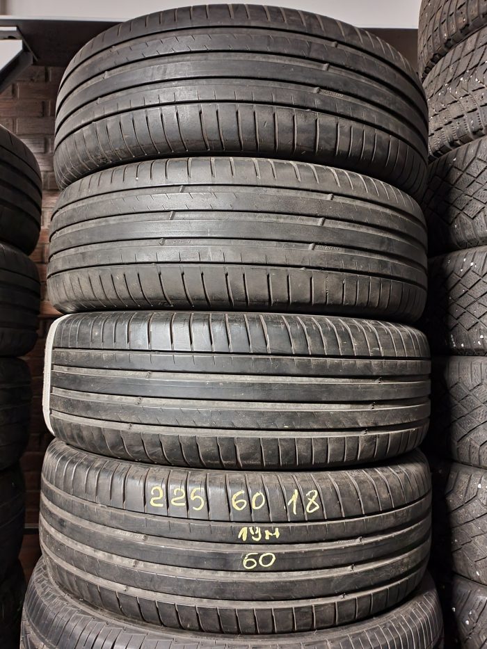 Micheli Pilot Sport 4 225/60R18 - Image 1