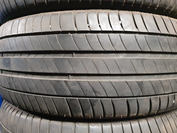 Michelin Primacy 3 225/50R18 - Image 2