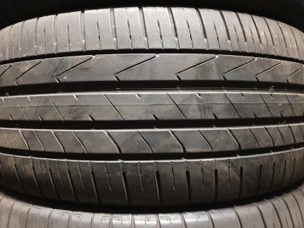 Hankook Ventus Prime3 255/45R19