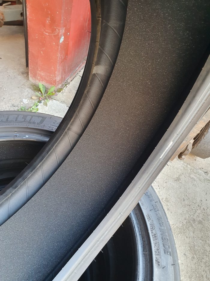 Michelin Pilot Sport3 245/45R19 102Y - Image 4