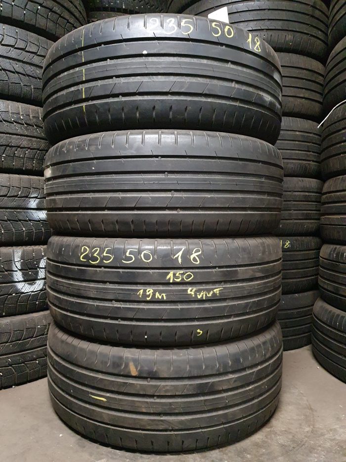 Nokian Hakka Black2 235/50R18 - Image 1