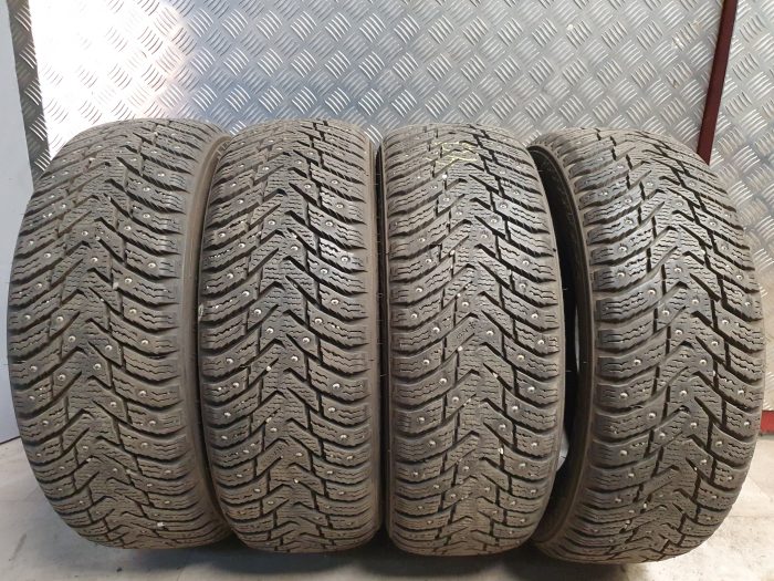 Nokian Hakkapelliita 8 185/65R15 - Image 1