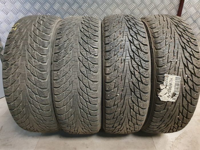 Nokian Hakkapeliitta R2 žiemines padangos 185/65R15 - Image 1