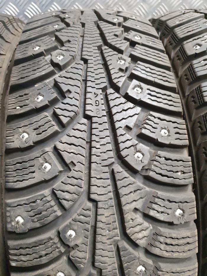 Nokian Hakkapelliita5 185/65R15 - Image 2