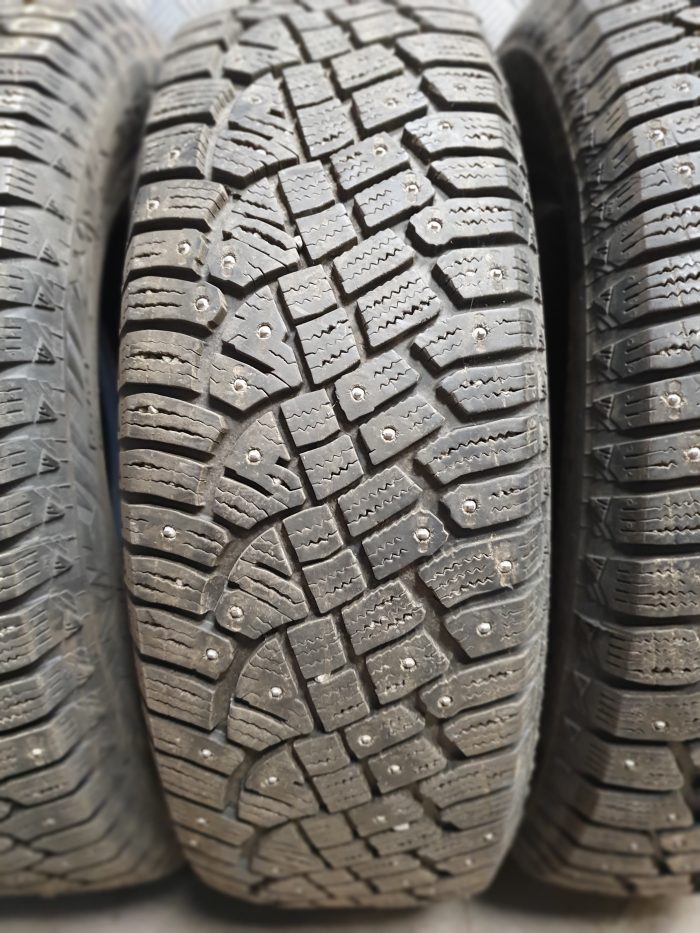 Continental IceContact2 205/70R15 SUV - Image 2