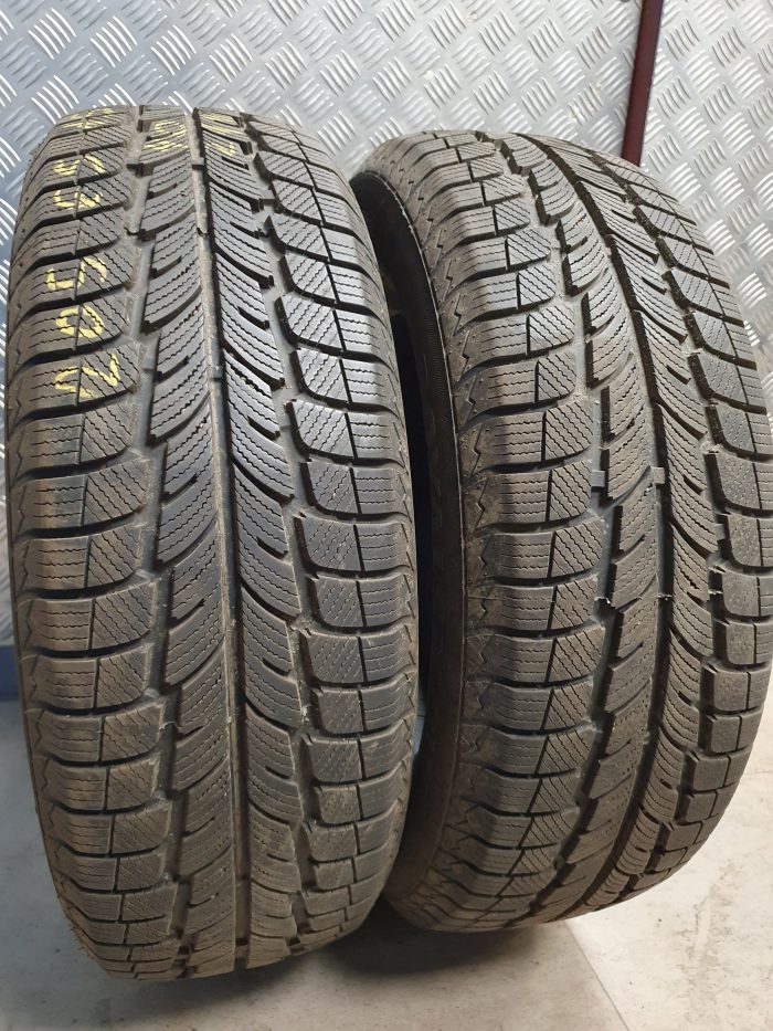 Royal black padangos 205/65R15 - Image 1