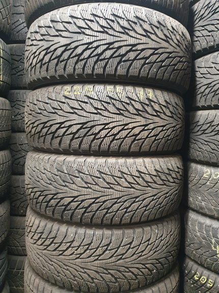 Nokian hakkapeliitta žieminės padangos 225/55R17