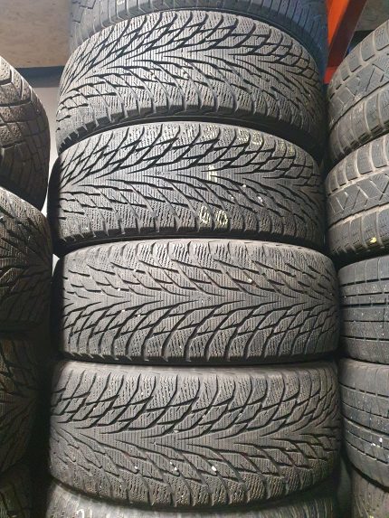 Nokian hakkapeliitta žieminės padangos 215/55R17