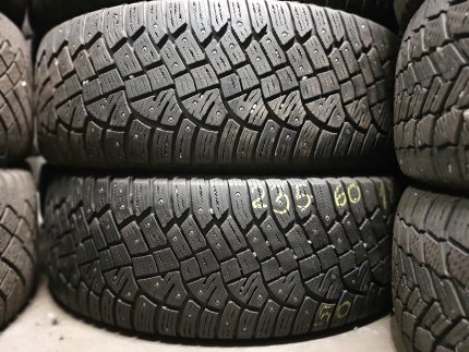Continental IceContact padangos 235/60R18
