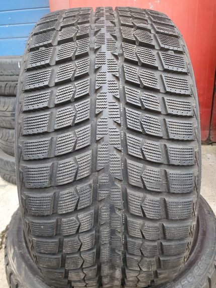 Leao žieminės padangos 285/35R20 2vnt
