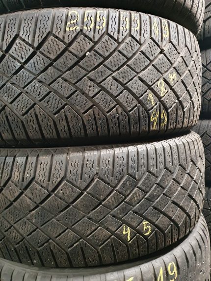 Continental VikingContact 7 255/55R19