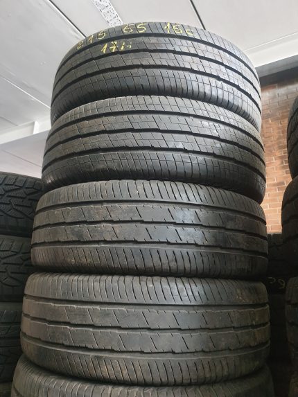 Continental 215/65R16c padangos