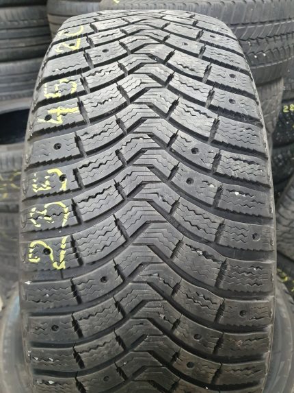 Michelin 235/45R20 padangos