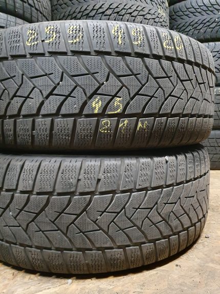 Dunlop Winter spor5 255/45R20 padangos
