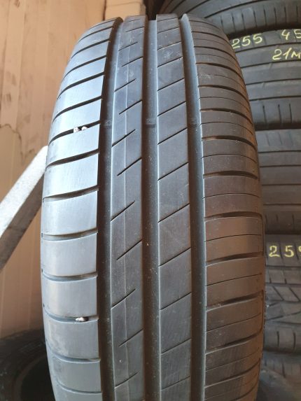 Goodyear Efficientgrip Performance 185/65R15 vasarines padangos