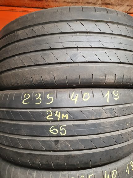 Bridgestone 235/40R19 vasarines padangos