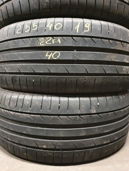 Tracmax 235/40R19 padangos