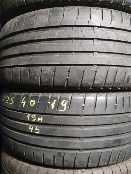 Bridgestone 225/40R19 padangos